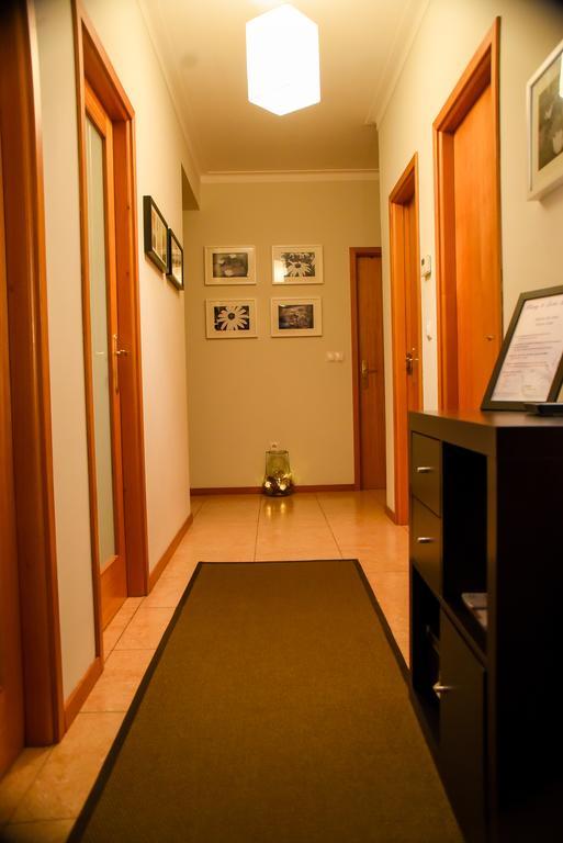 Midway To Geres And Braga Apartment อามาเรส ภายนอก รูปภาพ
