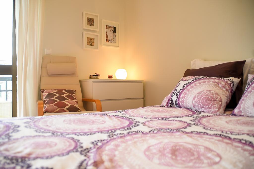 Midway To Geres And Braga Apartment อามาเรส ภายนอก รูปภาพ