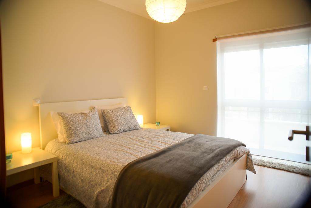 Midway To Geres And Braga Apartment อามาเรส ภายนอก รูปภาพ