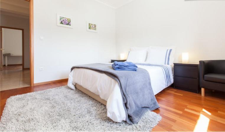 Midway To Geres And Braga Apartment อามาเรส ห้อง รูปภาพ