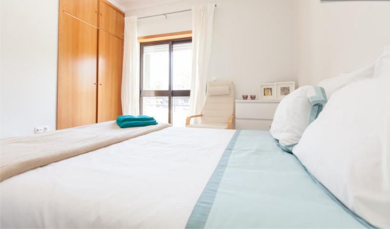 Midway To Geres And Braga Apartment อามาเรส ห้อง รูปภาพ