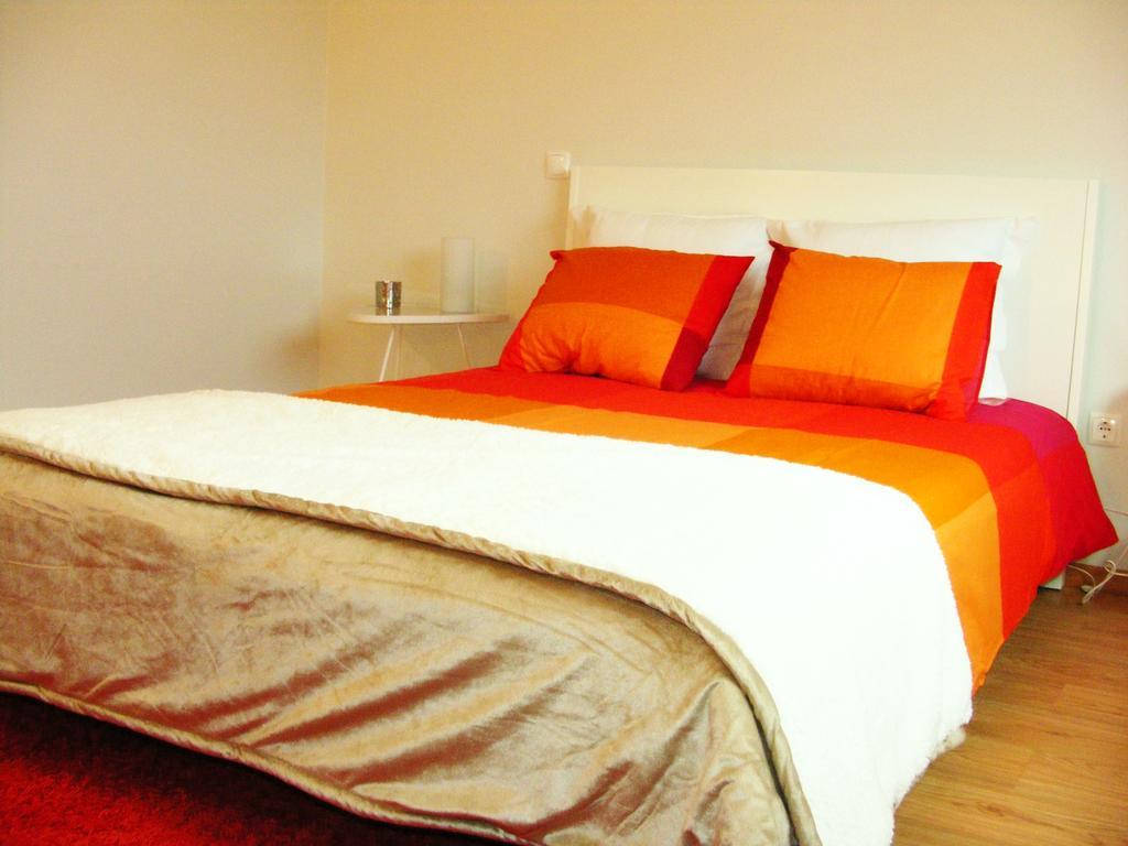 Midway To Geres And Braga Apartment อามาเรส ภายนอก รูปภาพ