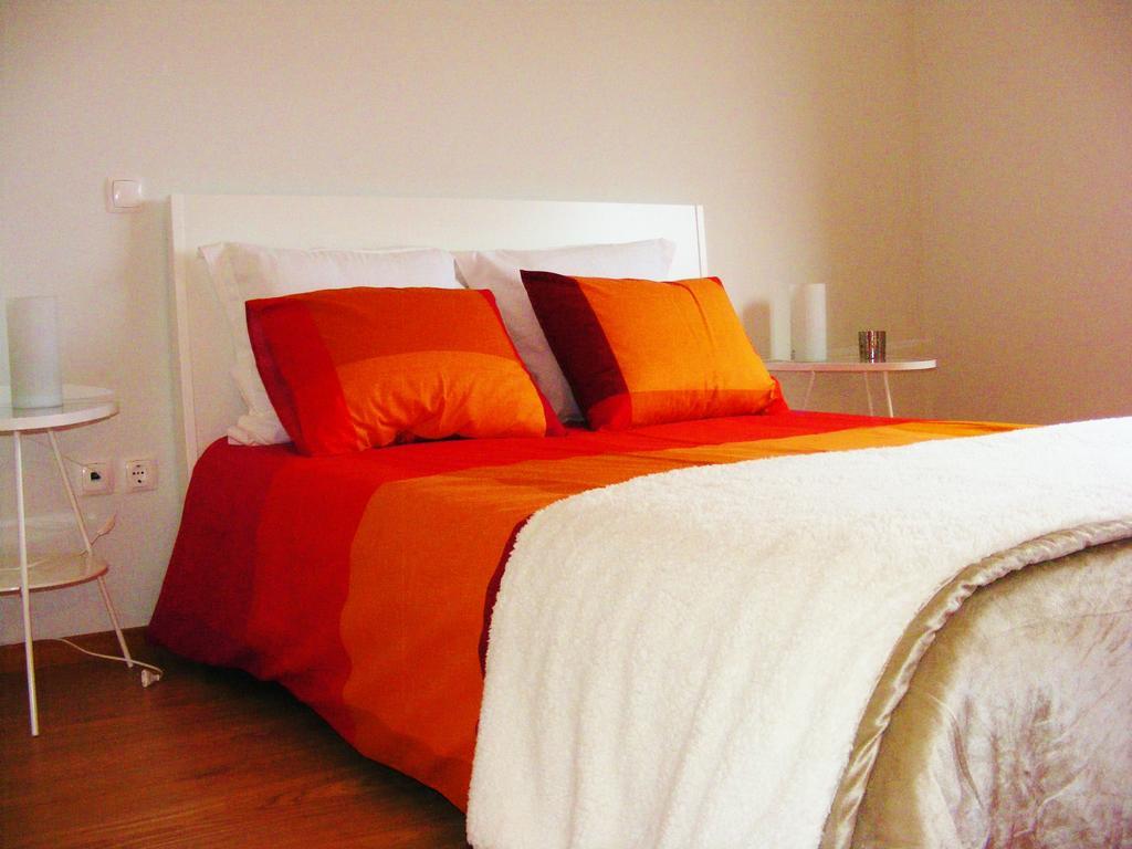 Midway To Geres And Braga Apartment อามาเรส ภายนอก รูปภาพ