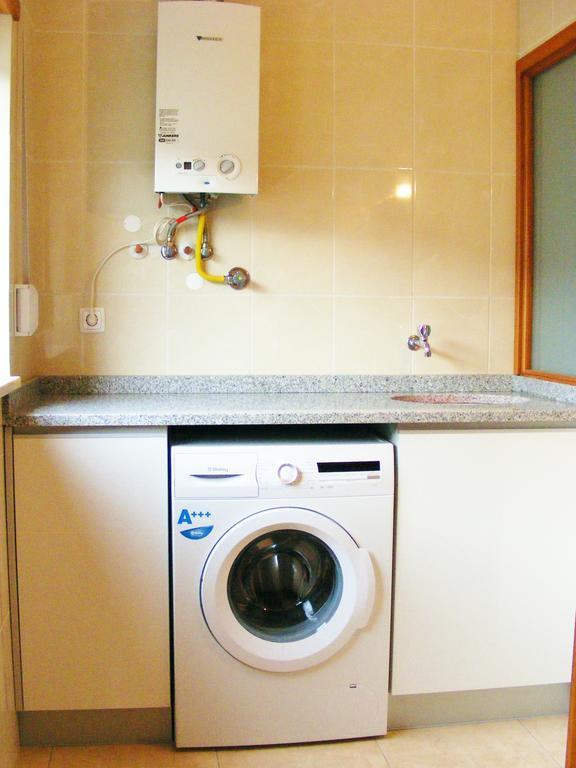Midway To Geres And Braga Apartment อามาเรส ภายนอก รูปภาพ
